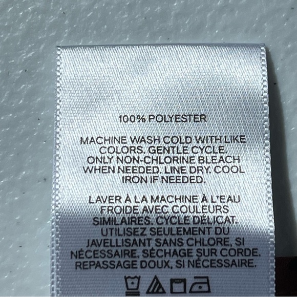 Express Top Blouse Burgundy and Black Tiger Graphic Blouse Relaxed Fit - Picture 4 of 5